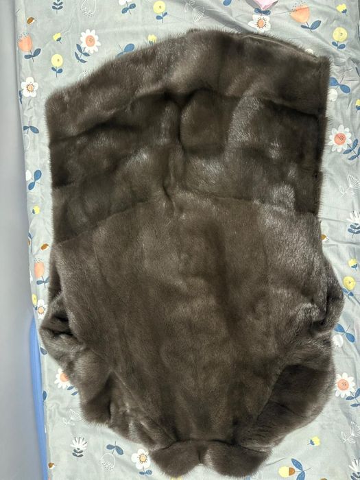 Продам Шубу срочно недорого