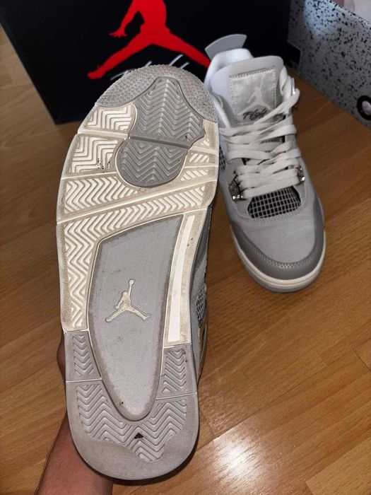 vand jordan 4 gri