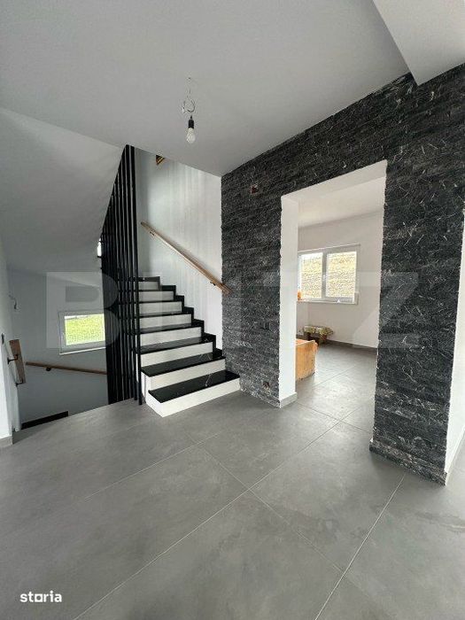 Casa individuala, 4 camere, 3 bai, garaj, zona Beta Residence