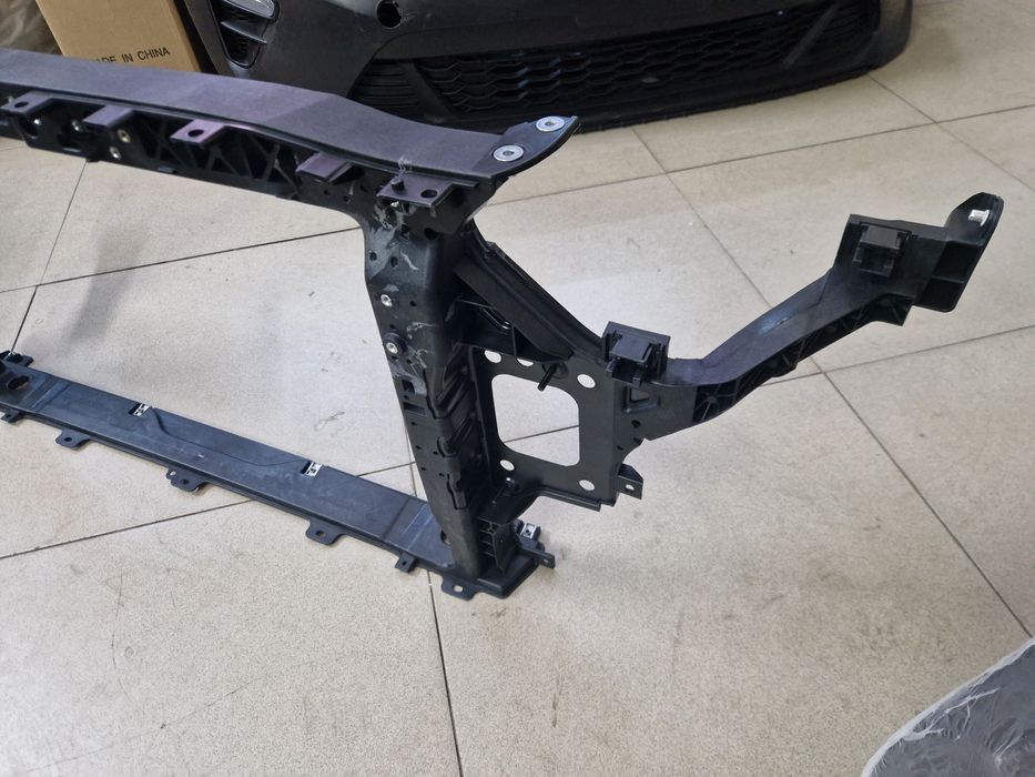 Запчасти  телевизор KIA CEED