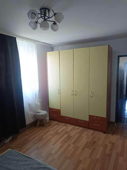 Apartament 2 camere sector 4 67000 euro