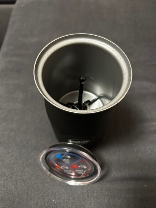 Bosch Lavazza Milk Easy уред за пяна - нов, неползван.