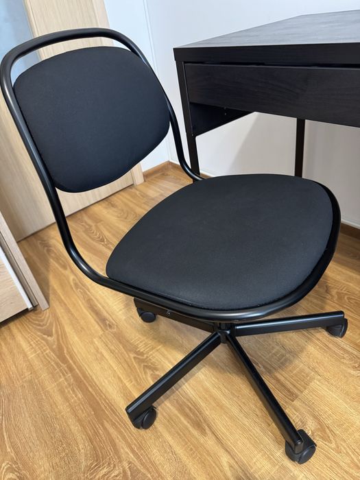Set birou + scaun Ikea stare EXCELENTA!