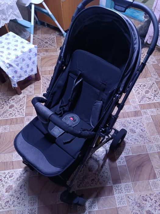 Продам коляску б/у