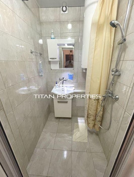 Дава се под наем Етаж от къща в Варна, Бриз - 95 кв.м за 498.27 € - Снимка #6