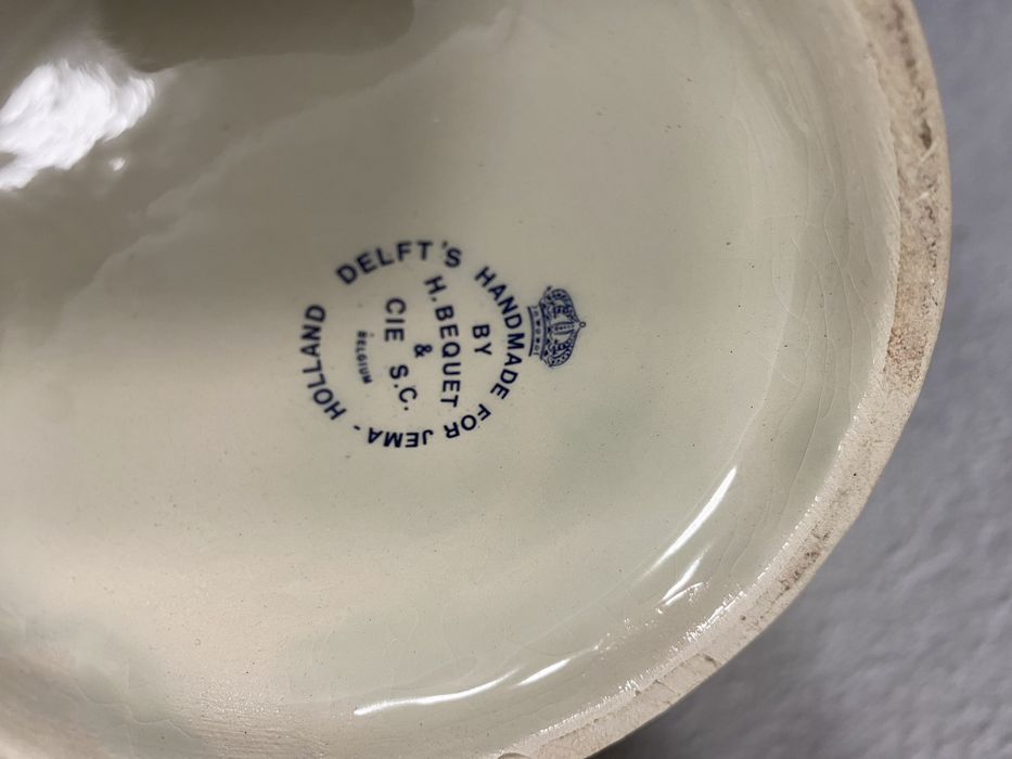 Холандскa порцелановa урнa делфт - вазa с капак урна 3 броя