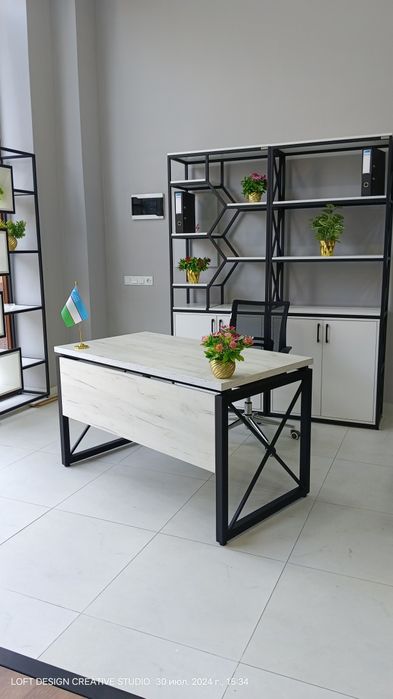 Ішектегі дилдоның жақыннан түсірілген фотосы