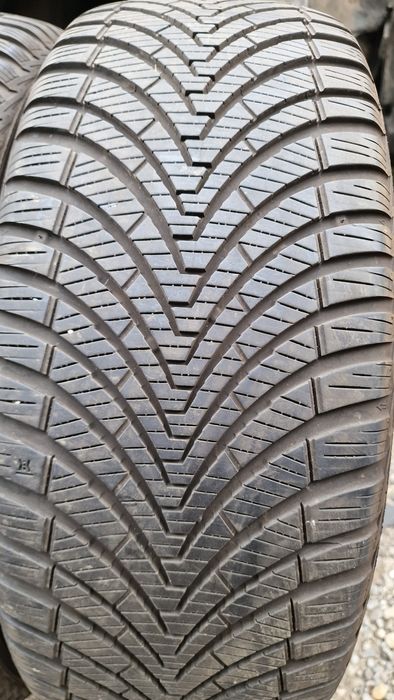 Anvelope 225/45R19 marca Kumho, All Season, DOT 2024,7 mm