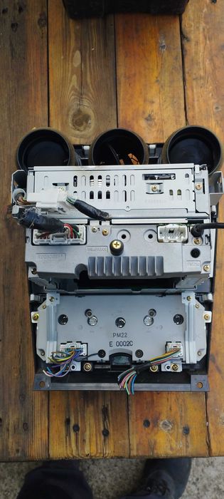 Мазда 6  CD+Radio+климатик панел