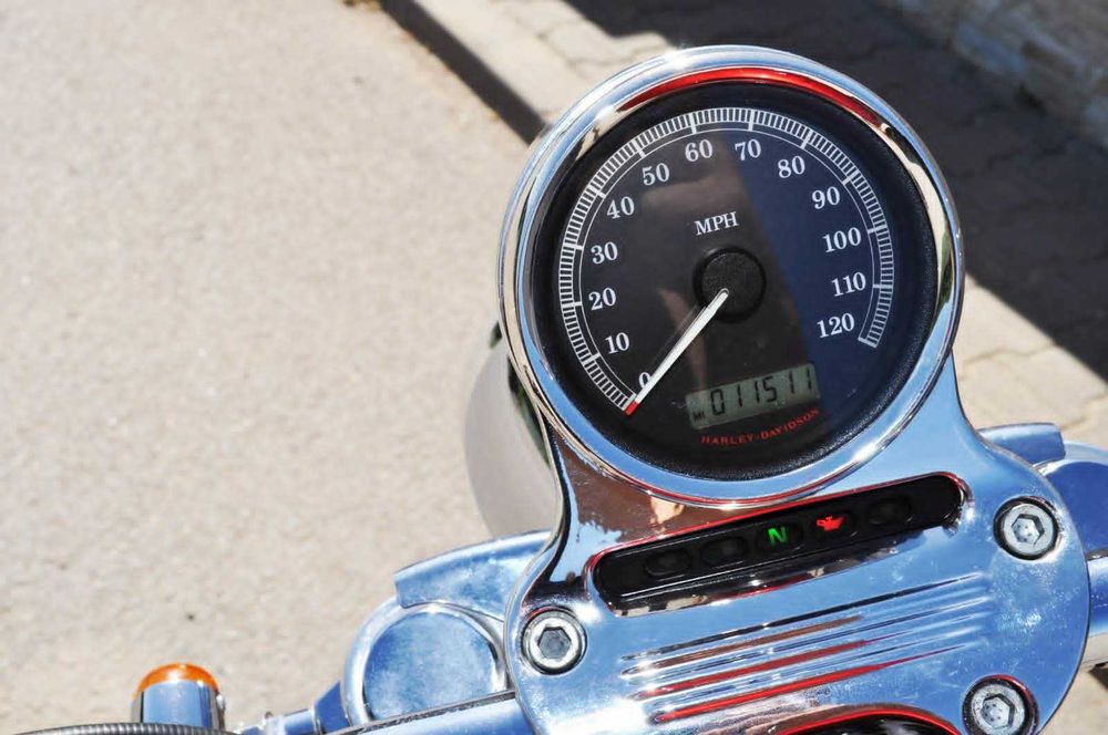 Harley Davidson Sportster XL 1200 V Seventy-Two Motocicleta