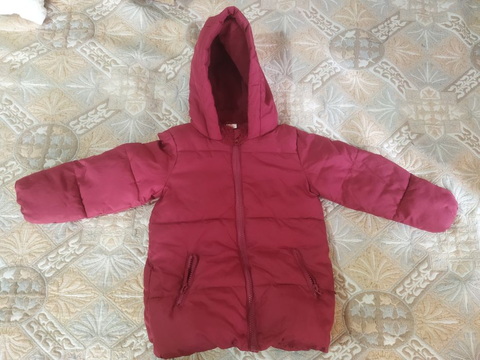 Отдам бесплатно куртки