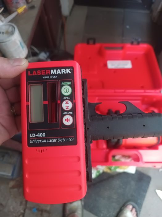 Kit Nivelă Laser Rotativă Profesională LaserMark LM500 + Receptor LD-400