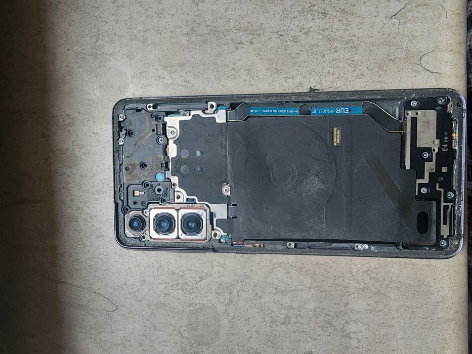 Samsung S21 за части