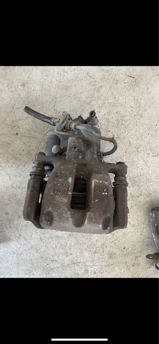 Etrier spate Volkswagen Passat b6 / cc stanga / dreapta