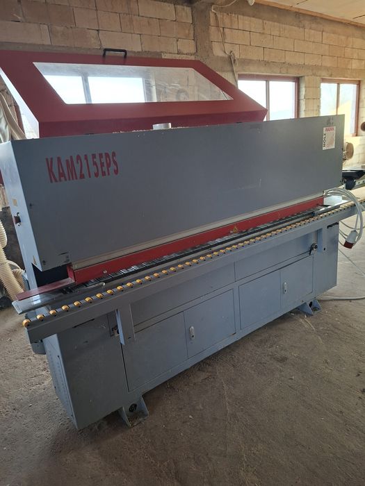 Circular profesional cu incizor si masina de aplicat cant