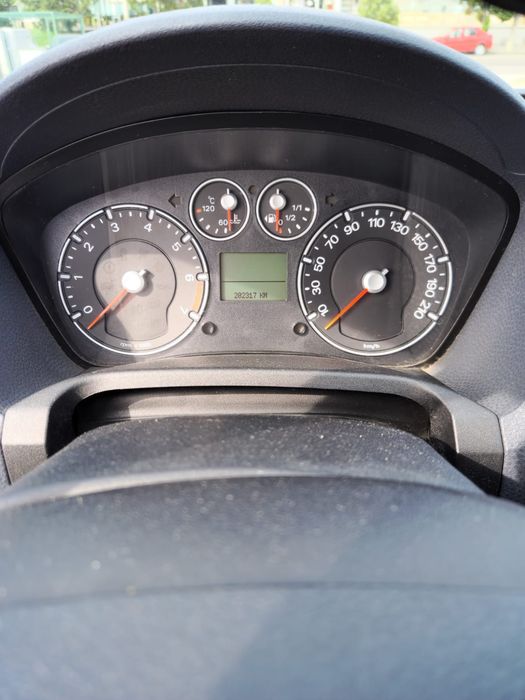 Ford fiesta 1.4 benzina