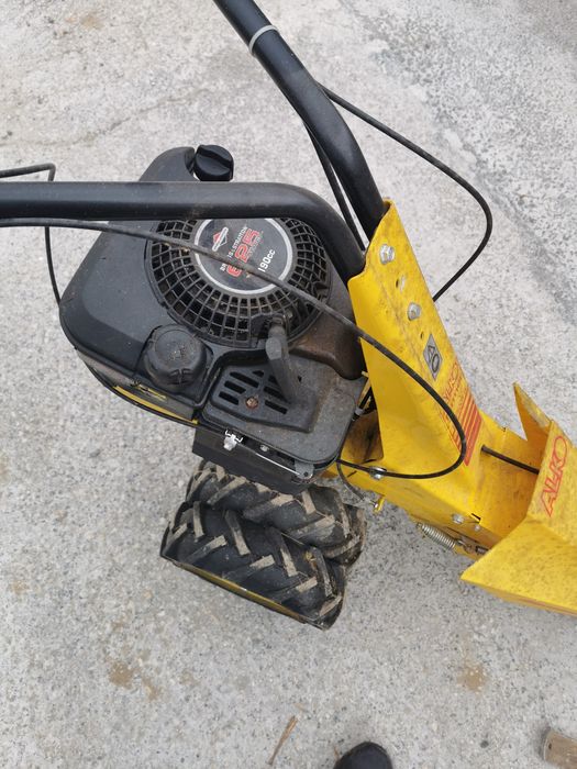 Продавам Палцова косачка