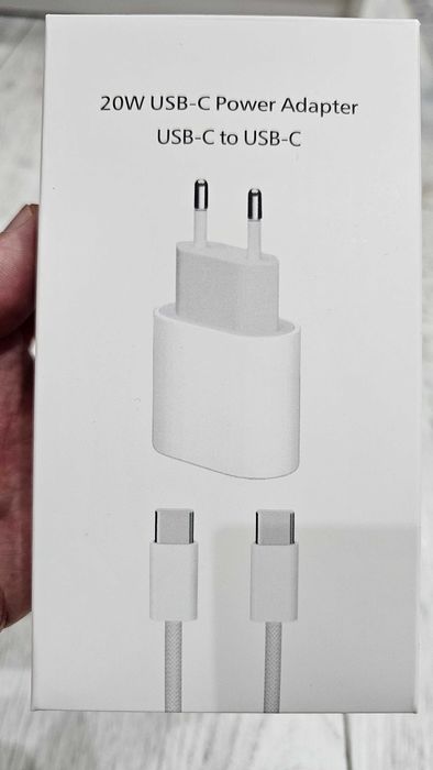 Зарядное устройство USB-C 20 Вт + кабель USB-C — новые