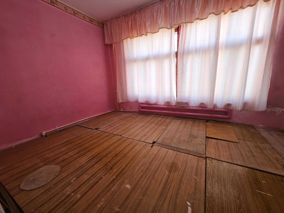 СРОЧНО! Продается 4 комнатная квартира. Куйлюк Центр. 100м2. Ипотека.