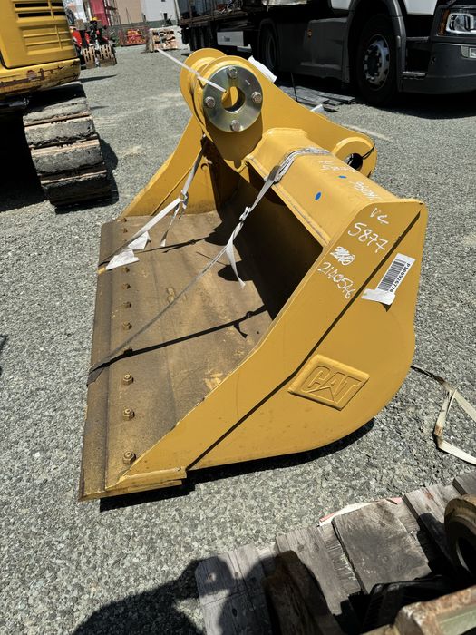 Excavator pe roti Caterpillar 313D an 2013 ore 6171,cupe Noi Originale