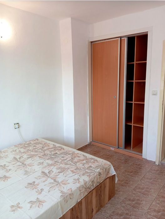 Тристаен апартамент Окръжна болница