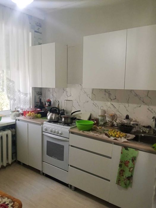 1 комнатная квартира (с гаражом), центр