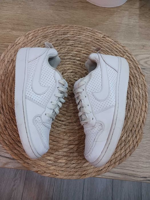 Оригинални маратонки на Nike