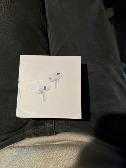 Air pods 2 pro оригинал не пользовался
