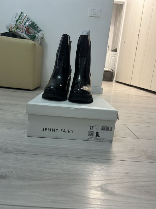 Ghete Dama Marimea 37