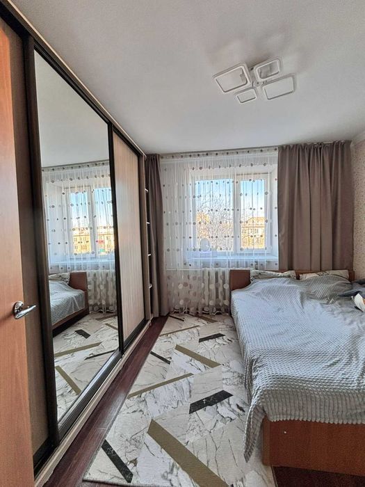 3 ком квартира на школьнике