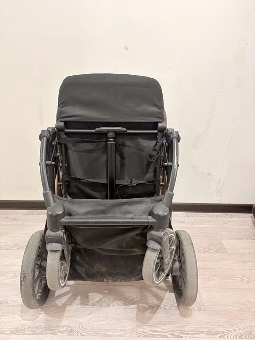 Продам коляску tomix kelli