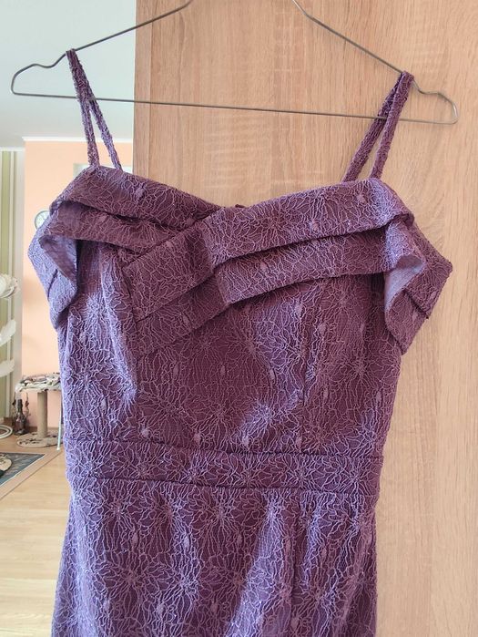 Страхотна лилава официална рокля