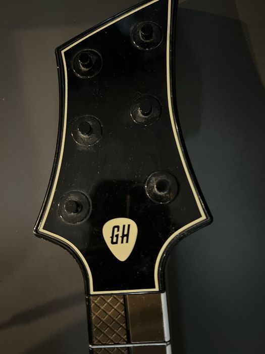 Set Guitar Hero Live PS5/PS4+ 2 Chitare+ stick