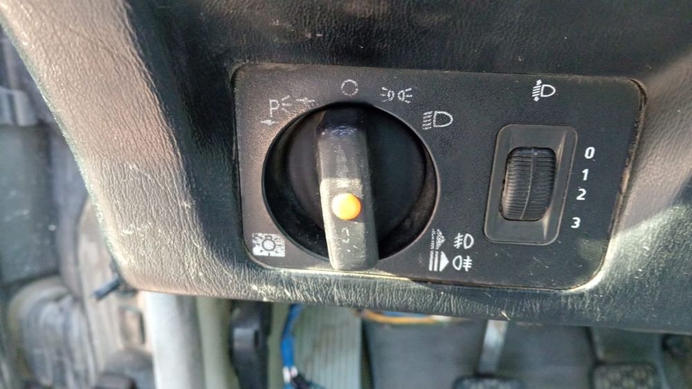 Запчасти 190 Мерседес