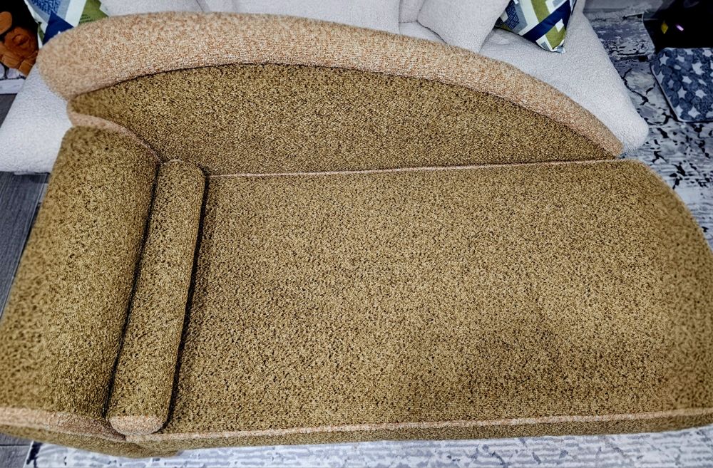 Продам мини диван (тахта)