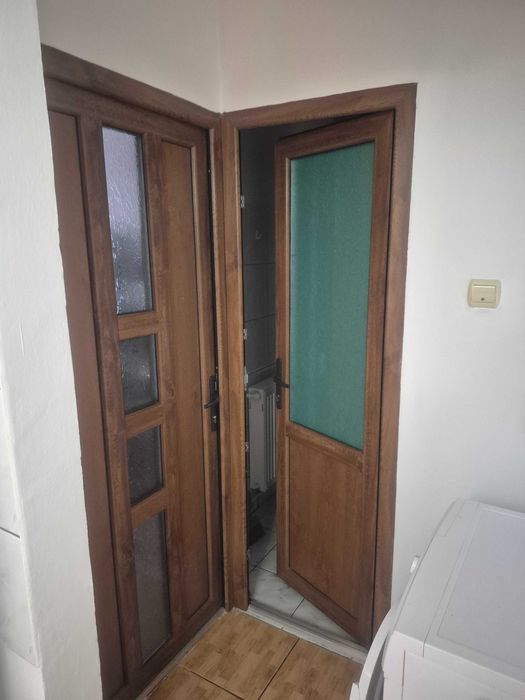 Ofer spre vanzare apartament cu 2 camere,situata in Baragan, strada Aleea Margaretelor, Sighișoara,  jud Mureș.