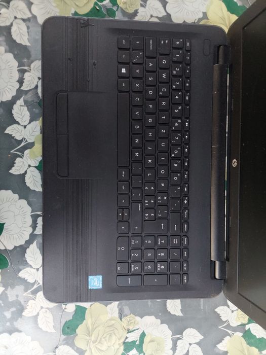 Laptop Hp Pavilion Celeron N3060