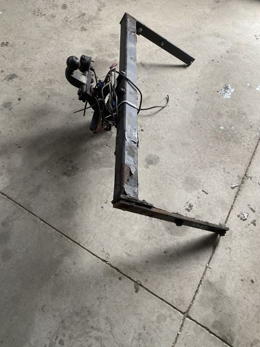 Carlig de Remorcare Vw Touran 2005