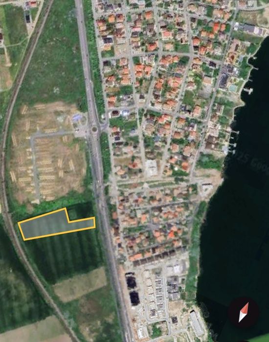 Ovidiu Sud, 5000 mp INTRAVILAN vedere la lac