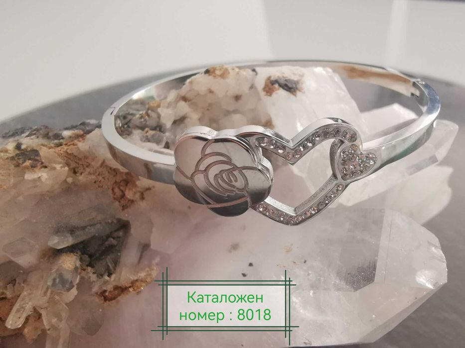 Красиви гривни от медицинска стомана