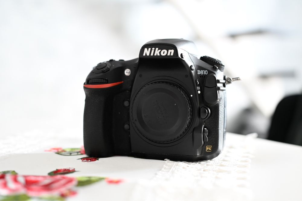 Nikon D810 + nikkor 180mm f2.8