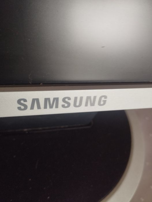 Monitor rabochiy,