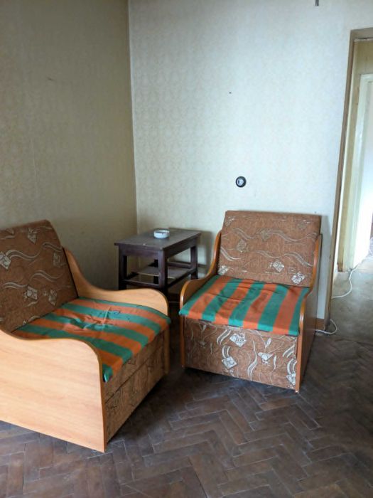 Apartament 3 camere decomandate, Cornisa