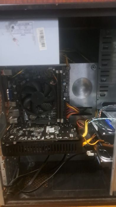 Компьютер средний