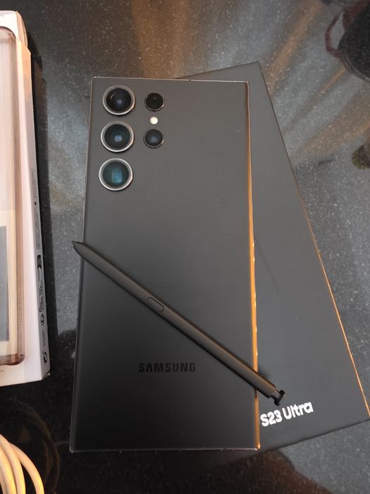 Samsung Galaxy S23 Ultra 256GB  12GB Ram