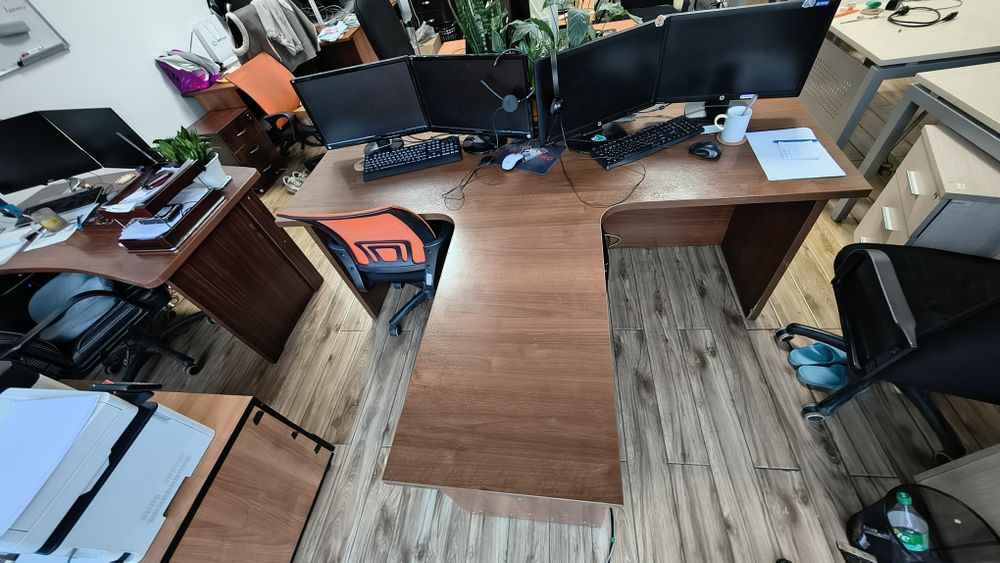 Стол Т-образный для 2х человек