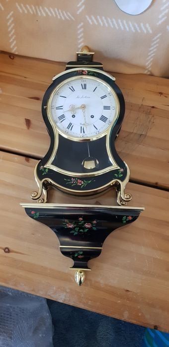 Ceas perete Elvetian