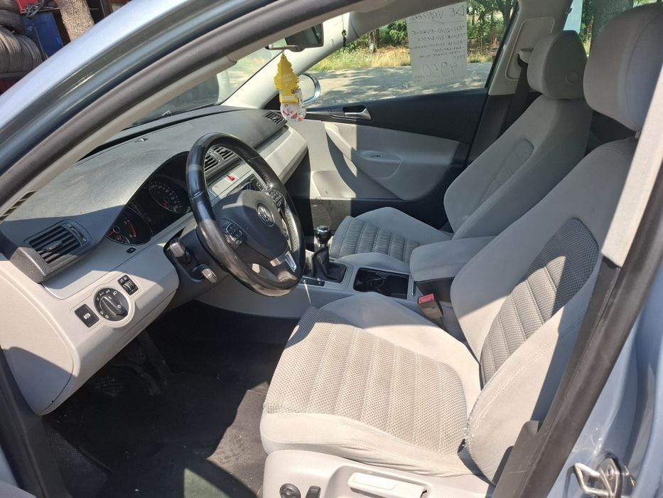 Vând Volkswagen Passat b6 2010 2.0 tdi