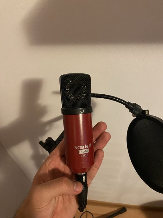 Microfon Studio Focusrite Scarlett CM25