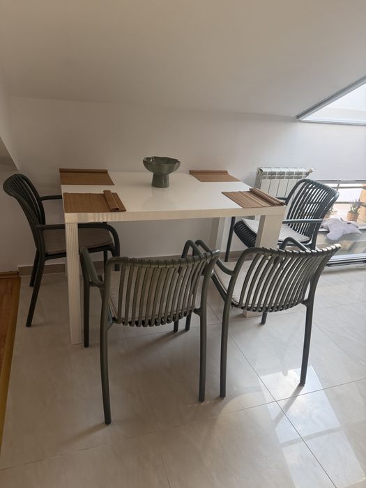 Inchiriere apartament 3 camere militari